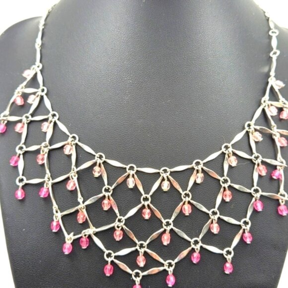 Vintage Avon Pink Stones Bib Necklace 18 With Clear Rhinestone - Picture 3 of 6